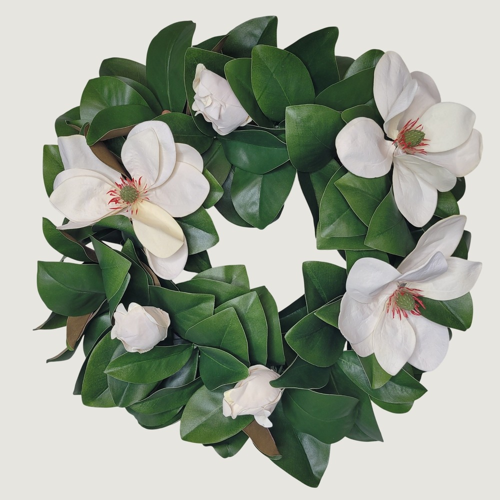 Frontgate Magnolia 24in Wreath 151305 White Floral Green Leaf Home Decor NEW